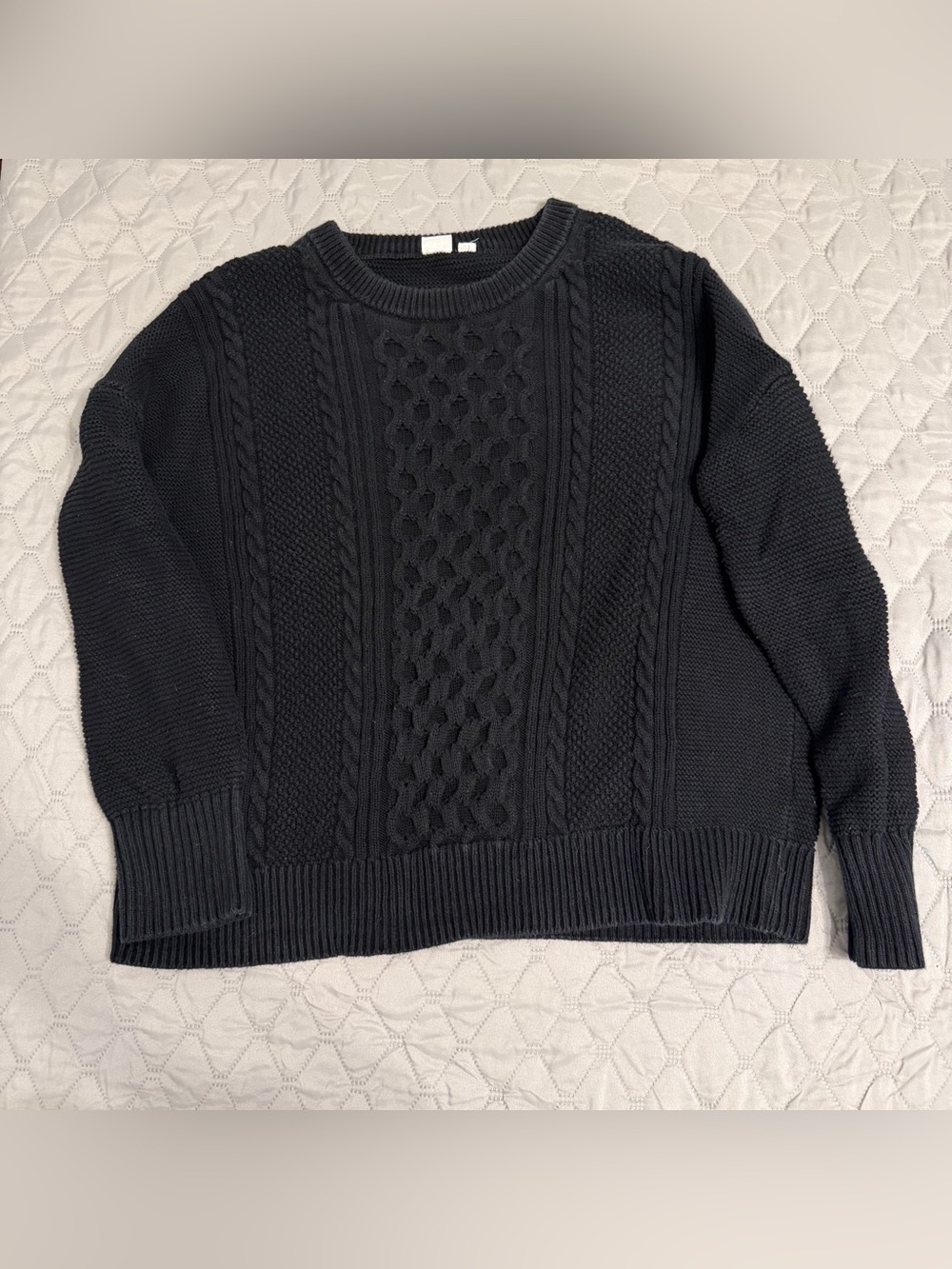 GAP Women’s Black Knit Cable Crewneck Sweater - Size XL
